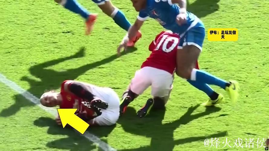 伊布：受伤后有一次做恢复训练时拉裤子里了，但我继续跑完了